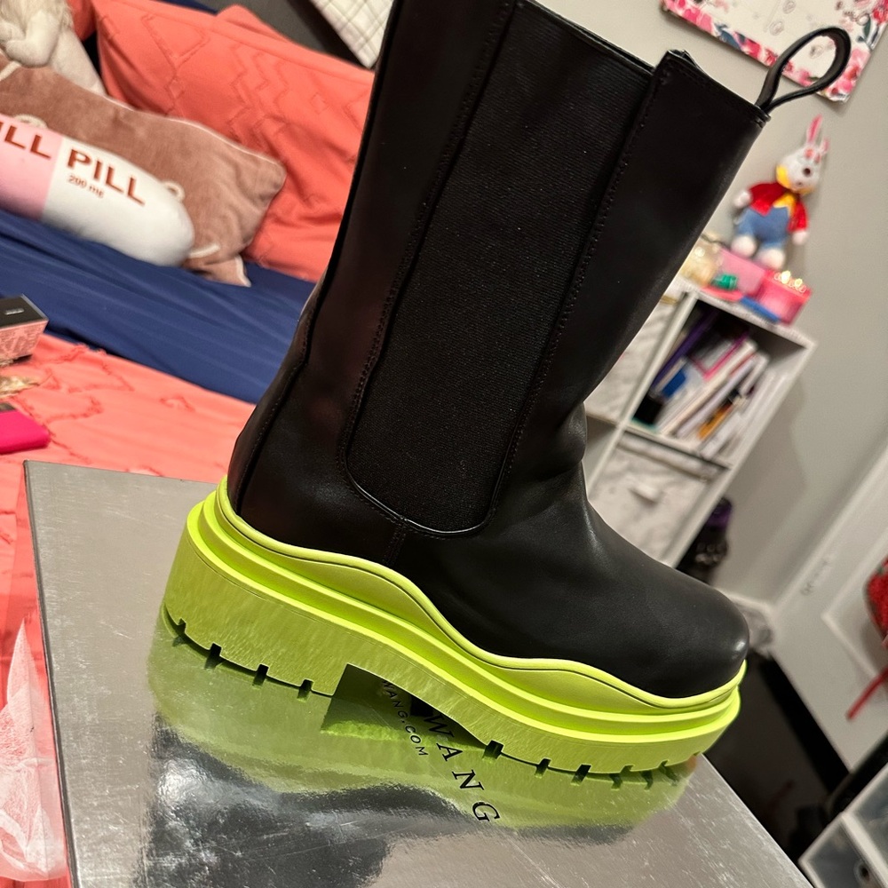 Azalea Wang Boots